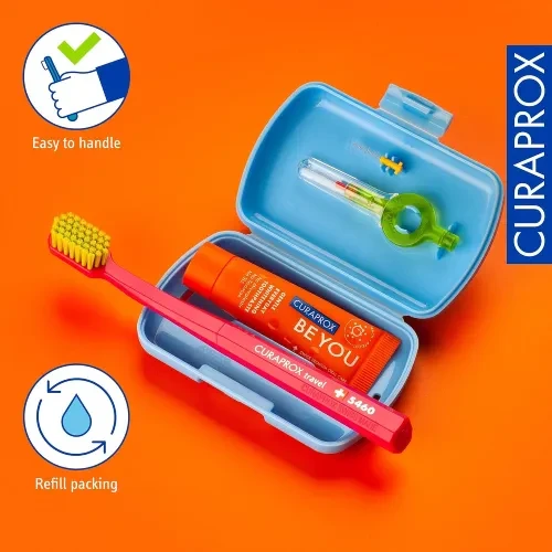Curaprox Travel Set Ortho – podróżny zestaw do higieny jamy ustnej kolor niebieski