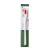 SWISSDENT Profi Colours Soft-Medium – szczoteczka do zębów z czerwonym włosiem i białym ergonomicznym uchwytem, przedstawiona w oryginalnym opakowaniu.